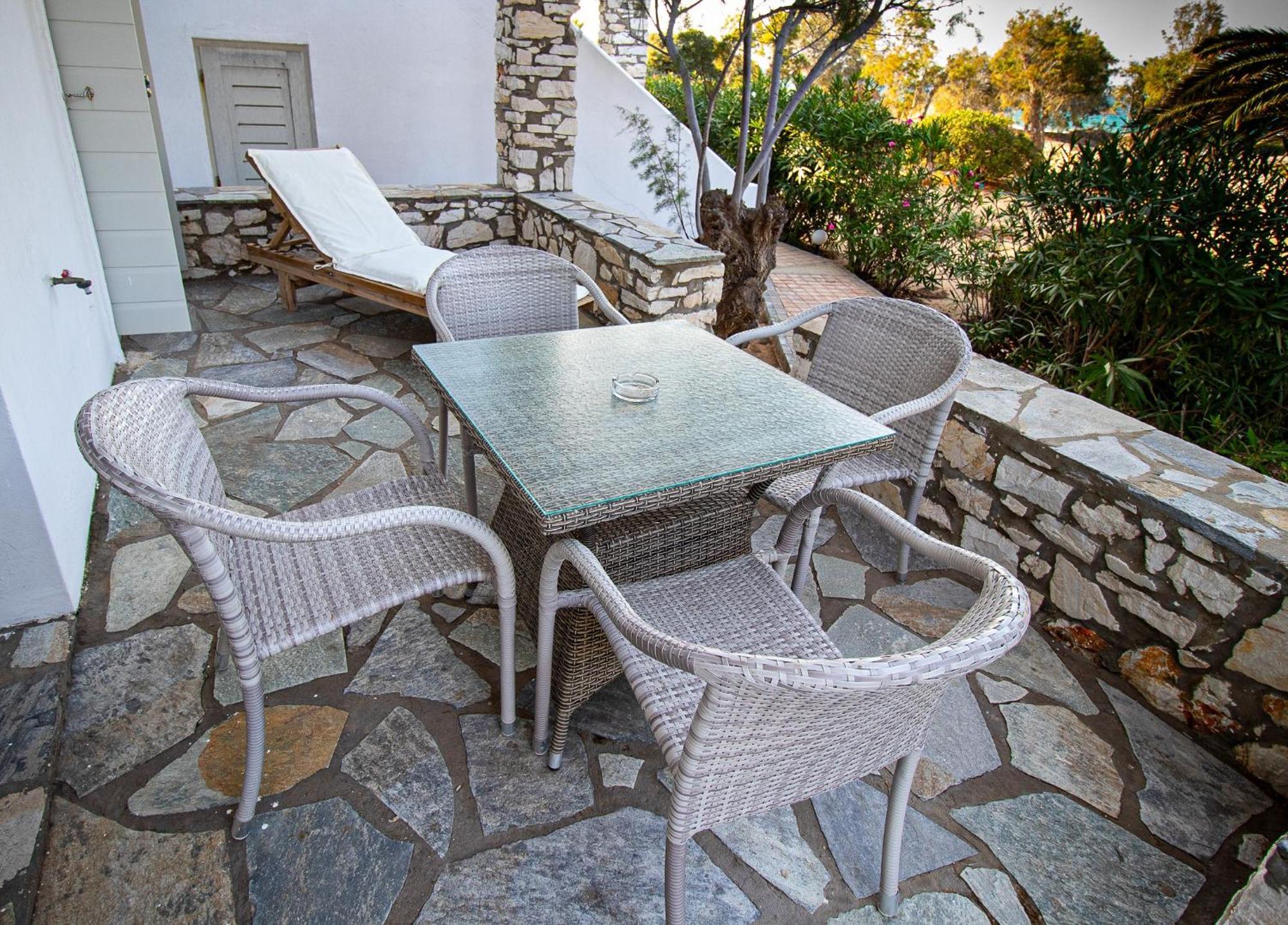 Mika Bungalows Naousa  Bagian luar foto