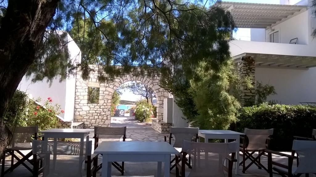 Mika Bungalows Naousa  Bagian luar foto