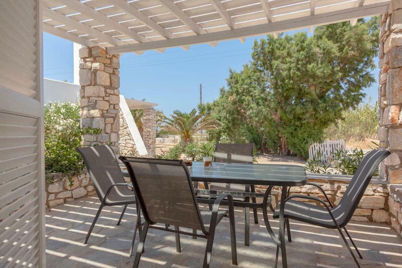 Mika Bungalows Naousa  Bagian luar foto